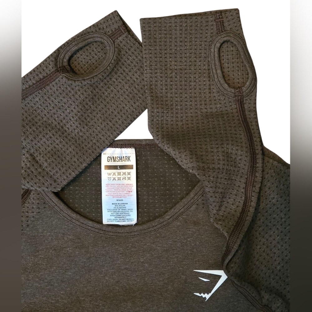 SOLD!! Gymshark Vital Seamless Brown Fitted Long Sleeve Crop Top - Picture 9 of 9